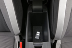 Honda Jazz Crosstar 1.5 i-MMD Crosstar Monovolumen Interior Guantera y recept&aacute;culo 5 puertas
