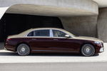 Mercedes-Benz Clase S Maybach Clase S Maybach Clase S Turismo Designo Rubelit Red / Kalahari Gold Exterior Lateral 4 puertas