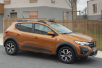 Dacia Sandero Gama Sandero Stepway Comfort Stepway Turismo Naranja Atacama Exterior Lateral-Frontal 5 puertas
