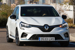 Renault Clio E-TECH 103 KW (140 CV) SL E-TECH Edition Turismo Blanco Glaciar Exterior Lateral-Frontal 5 puertas