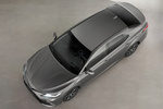 Toyota Camry Electric Hybrid Luxury Turismo Gris Metalizado Exterior Cenital 4 puertas