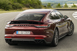 Porsche Panamera Turbo S Turbo S Turismo Cereza metalizado Exterior Posterior-Lateral 5 puertas