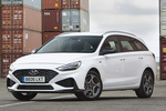 Hyundai i30 Wagon N Line Wagon N Line Turismo familiar Polar White Exterior Frontal-Lateral 5 puertas