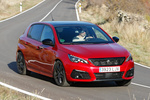 Peugeot 308 BlueHDi 130 S&S EAT8 GT Pack Turismo Rojo Ultimate Exterior Lateral-Frontal 5 puertas