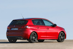 Peugeot 308 BlueHDi 130 S&S EAT8 GT Pack Turismo Rojo Ultimate Exterior Posterior-Lateral 5 puertas