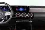 Mercedes-Benz Clase A A 250 e Sedan Sed&aacute;n AMG Line Turismo Interior Consola Central 4 puertas