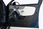 Mercedes-Benz Clase A A 250 e Sedan Sed&aacute;n AMG Line Turismo Interior Puerta 4 puertas