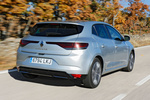 Renault M&eacute;gane TCe 103 kW (140 CV) EDC GPF Zen Turismo Gris Highland Exterior Posterior-Lateral 5 puertas