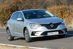 Renault M&eacute;gane TCe 103 kW (140 CV) EDC GPF Zen Turismo Gris Highland Exterior Lateral-Frontal 5 puertas
