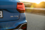 Audi Q2 35 TFSI 110 kW (150 CV) S tronic S line Todo terreno Azul Turbo Exterior Pilotos 5 puertas