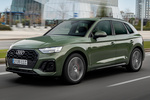 Audi Q5 45 TFSI quattro-ultra S tronic S line con paquete negro Audi Exclusive Todo terreno Verde Distrito Metalizado Exterior Frontal-Lateral 5 puertas