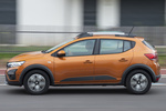 Dacia Sandero Gama Sandero Stepway Comfort Stepway Turismo Naranja Atacama Exterior Lateral 5 puertas