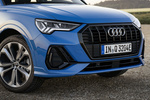 Audi Q3 45 TFSIe S tronic S line con paquete negro Audi Exclusive Todo terreno Azul Turbo Exterior Frontal 5 puertas