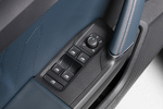 CUPRA Le&oacute;n 1.4 TSI e-HYBRID 180 kW (245 CV) DSG Le&oacute;n e-HYBRID (Interior Piel Azul Petrol) Turismo Interior Mandos puerta 5 puertas