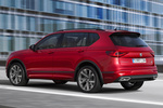 SEAT Tarraco 1.4 e-HYBRID 180 KW (245 CV) DSG-6 FR PHEV Todo terreno Rojo Merlot Exterior Lateral-Posterior 5 puertas
