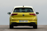 Volkswagen Golf 1.0 eTSI 81 kW (110 CV) DSG 7 vel.  Life Turismo Amarillo Lima Metalizado Exterior Posterior 5 puertas