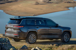 Jeep Grand Cherokee Summit Reserve L (versi&oacute;n destinada a EE.UU.) Summit Reserve L (versi&oacute;n destinada a EE.UU.) Todo terreno Exterior Posterior-Lateral 5 puertas
