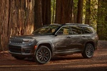 Jeep Grand Cherokee Summit Reserve L (versi&oacute;n destinada a EE.UU.) Summit Reserve L (versi&oacute;n destinada a EE.UU.) Todo terreno Exterior Frontal-Lateral 5 puertas