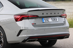 Skoda Octavia RS 1.4 TSI iV 180 kW (245 CV) DSG RS iV Turismo Plata Brillante Metalizado Exterior Posterior 5 puertas