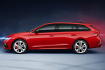 Skoda Octavia Combi RS 1.4 TSI iV 180 kW (245 CV) DSG Combi RS iV Turismo familiar Rojo Velvet Metalizado Exterior Lateral 5 puertas
