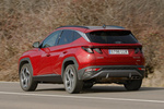 Hyundai Tucson 1.6 T-GDI HEV 169 kW (230 CV) 4x4 6AT Style H&iacute;brido Todo terreno Engine Red Exterior Lateral-Posterior 5 puertas