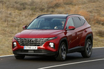 Hyundai Tucson 1.6 T-GDI HEV 169 kW (230 CV) 4x4 6AT Style H&iacute;brido Todo terreno Engine Red Exterior Frontal-Lateral 5 puertas