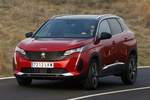 Peugeot 3008 PureTech 180 S&S EAT8 GT Pack Todo terreno Rojo Ultimate Exterior Frontal-Lateral 5 puertas