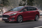 Ford S-MAX 2.5 FHEV 140 kW (190 CV) ST-Line Monovolumen Rojo Rub&iacute; Exterior Frontal-Lateral 5 puertas