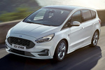 Ford S-MAX 2.5 FHEV 140 kW (190 CV) ST-Line Monovolumen Blanco Exterior Frontal-Lateral 5 puertas