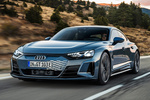 Audi e-tron GT e-tron GT quattro e-tron GT quattro Turismo Gris Kemora Exterior Frontal-Lateral 4 puertas