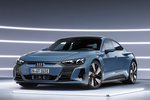 Audi e-tron GT e-tron GT quattro e-tron GT quattro Turismo Gris Kemora Exterior Frontal-Lateral 4 puertas