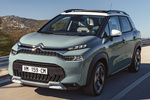 Citro&euml;n C3 Aircross Gama C3 Aircross Shine Todo terreno Manhattan Green con Techo Bitono Blanco Exterior Frontal-Lateral 5 puertas