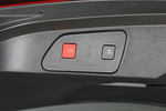 Peugeot 3008 PureTech 180 S&S EAT8 GT Pack Todo terreno Interior Tirador port&oacute;n del maletero 5 puertas