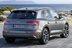 Audi Q5 55 TFSIe quattro S line TFSIe Todo terreno Gris Daytona Exterior Posterior-Lateral 5 puertas