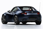 Mazda MX-5 ST 2.0 SKYACTIV-G 135 kW (184 CV) i-Stop & i-Eloop Blue & Red Edition RF Descapotable Deep Crystal Blue Mica Exterior Lateral-Posterior 2 puertas