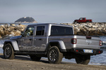Jeep Gladiator Diesel 3.0 194 kW (264 CV) Auto 4x4 Overland Pick up Billet Silver Metalizado Exterior Lateral-Posterior 4 puertas