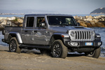 Jeep Gladiator Diesel 3.0 194 kW (264 CV) Auto 4x4 Overland Pick up Billet Silver Metalizado Exterior Lateral-Frontal 4 puertas