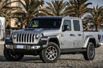Jeep Gladiator Diesel 3.0 194 kW (264 CV) Auto 4x4 Overland Pick up Billet Silver Metalizado Exterior Frontal-Lateral 4 puertas