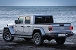 Jeep Gladiator Diesel 3.0 194 kW (264 CV) Auto 4x4 Overland Pick up Billet Silver Metalizado Exterior Lateral-Posterior 4 puertas
