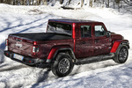 Jeep Gladiator Diesel 3.0 194 kW (264 CV) Auto 4x4 Overland Pick up Snazzberry Exterior Posterior-Lateral 4 puertas
