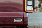 Jeep Gladiator Diesel 3.0 194 kW (264 CV) Auto 4x4 Overland Pick up Snazzberry Exterior Pilotos 4 puertas
