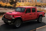 Jeep Gladiator Diesel 3.0 194 kW (264 CV) Auto 4x4 Overland Pick up Rojo Firecracker Exterior Frontal-Lateral 4 puertas