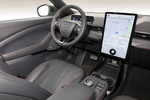 Ford Mustang Mach-E AWD 258 kW (351 CV) Rango Extendido 99 kWh Mach-E AWD Rango Extendido Todo terreno Interior Salpicadero 5 puertas