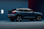 Volvo C40 Recharge Twin Ultimate Ultimate Todo terreno Fjord Blue Metallic Exterior Toma de recarga 5 puertas