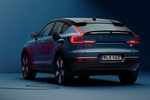 Volvo C40 Recharge Twin Ultimate Ultimate Todo terreno Fjord Blue Metallic Exterior Toma de recarga 5 puertas