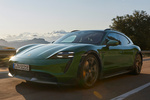 Porsche Taycan Cross Turismo Turbo S Cross Turismo Turbo S con Paquete SportDesign Offroad Gris Vesuvius Turismo familiar Verde Mamba Metalizado Exterior Frontal-Lateral 5 puertas