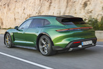 Porsche Taycan Cross Turismo Turbo S Cross Turismo Turbo S con Paquete SportDesign Offroad Gris Vesuvius Turismo familiar Verde Mamba Metalizado Exterior Lateral-Posterior 5 puertas