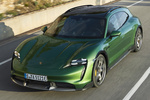 Porsche Taycan Cross Turismo Turbo S Cross Turismo Turbo S con Paquete SportDesign Offroad Gris Vesuvius Turismo familiar Verde Mamba Metalizado Exterior Cenital-Frontal-Lateral 5 puertas