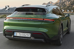 Porsche Taycan Cross Turismo Turbo S Cross Turismo Turbo S con Paquete SportDesign Offroad Gris Vesuvius Turismo familiar Verde Mamba Metalizado Exterior Posterior-Lateral 5 puertas