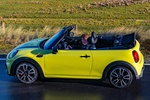 MINI MINI Cabrio John Cooper Works Autom&aacute;tico Cabrio John Cooper Works Descapotable Zesty Yellow Exterior Lateral 2 puertas